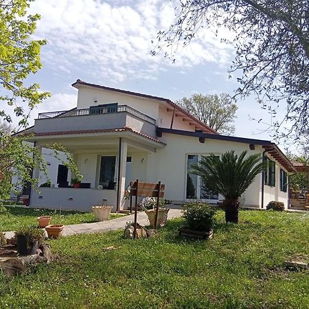 Agriturismo Santa Maria Marta Buitenkant foto