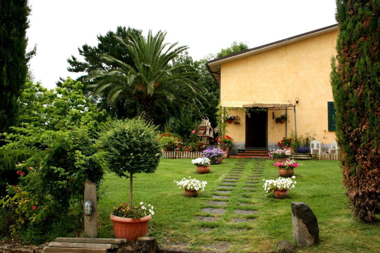 Agriturismo Santa Maria Marta Buitenkant foto