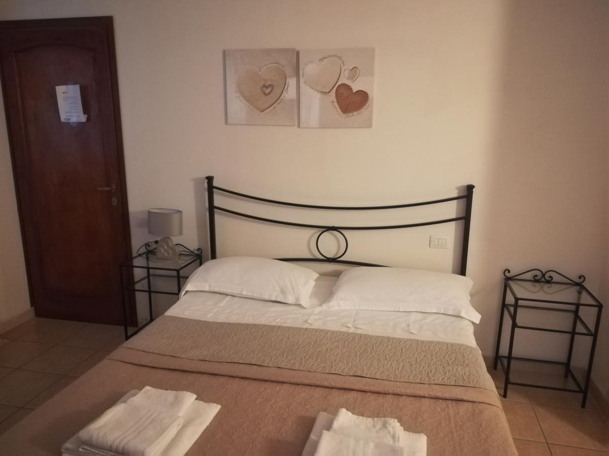 Agriturismo Santa Maria Marta Buitenkant foto